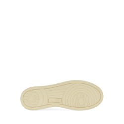 MEDALIST LOW SNEAKER