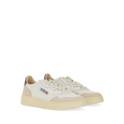 MEDALIST LOW SNEAKER