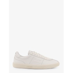 Low-top leather sneakers