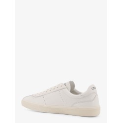 Low-top leather sneakers