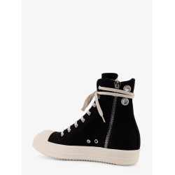 Sneaks canvas high-top sneakers