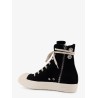 Sneaks canvas high-top sneakers