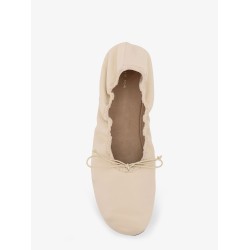 Round Ballet ballerinas