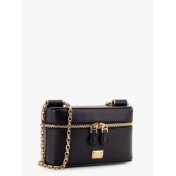 Sicily leather shoulder bag with metal logo tag
