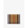 Highlands Compact wallet with leather inserts