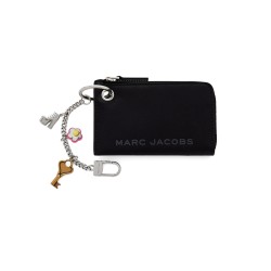 ZIPPERED WALLET WITH PENDANT