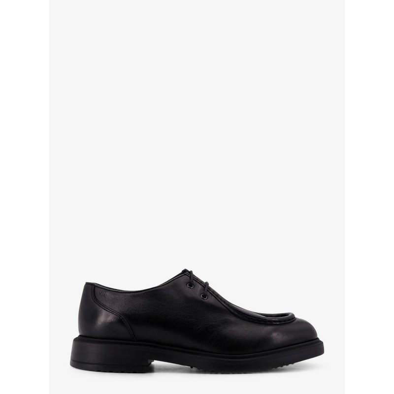 Leather lace-up shoe