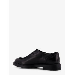 Leather lace-up shoe