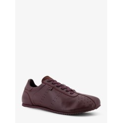 Leather low-top sneakers
