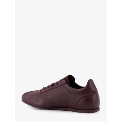 Leather low-top sneakers