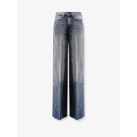 Flip jeans