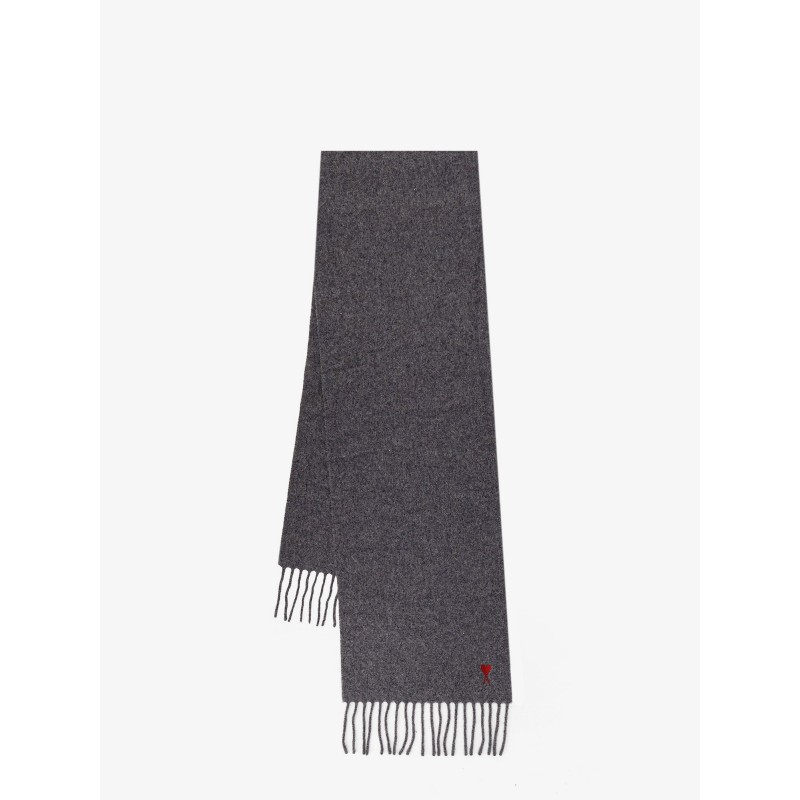 Wool scarf