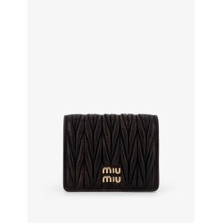 Matelassé leather wallet