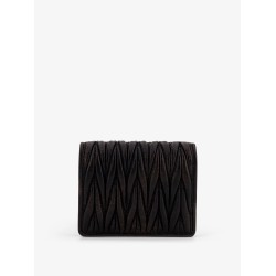 Matelassé leather wallet