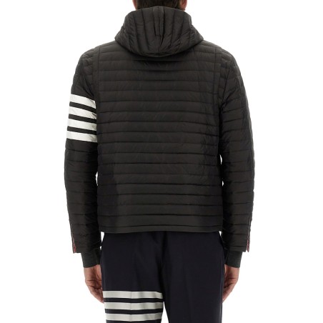 DOWN JACKET WITH HOOD