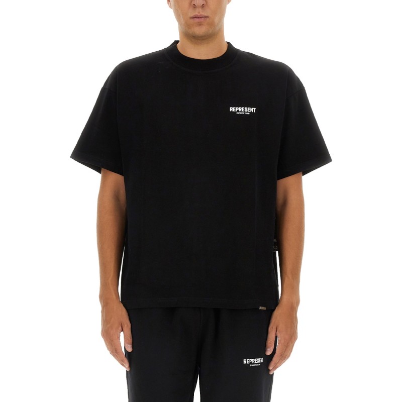 T-SHIRT CON LOGO