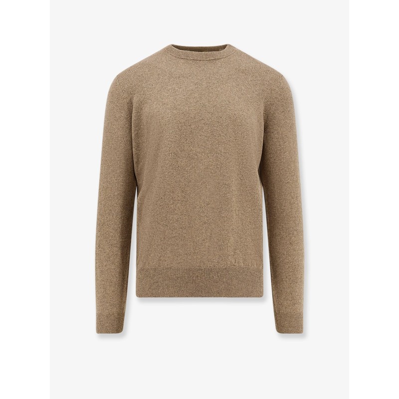 Cashmre sweater
