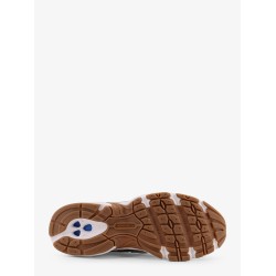 740 low-top mesh sneakers
