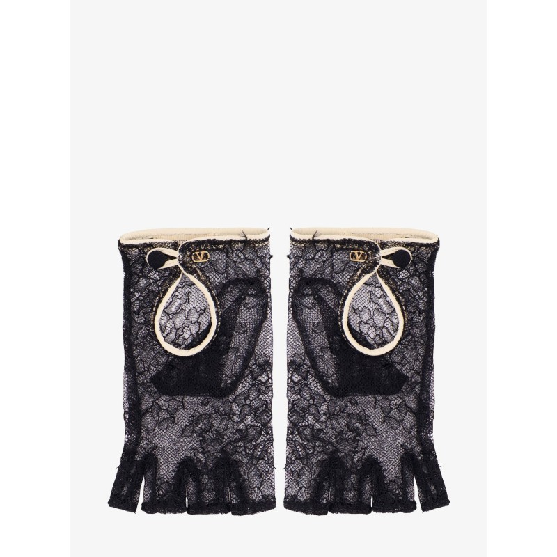 Lace gloves with leather profiles