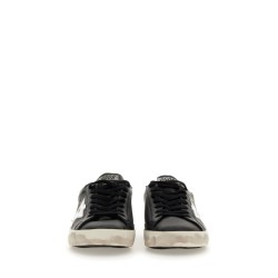 SNEAKER SUPERSTAR