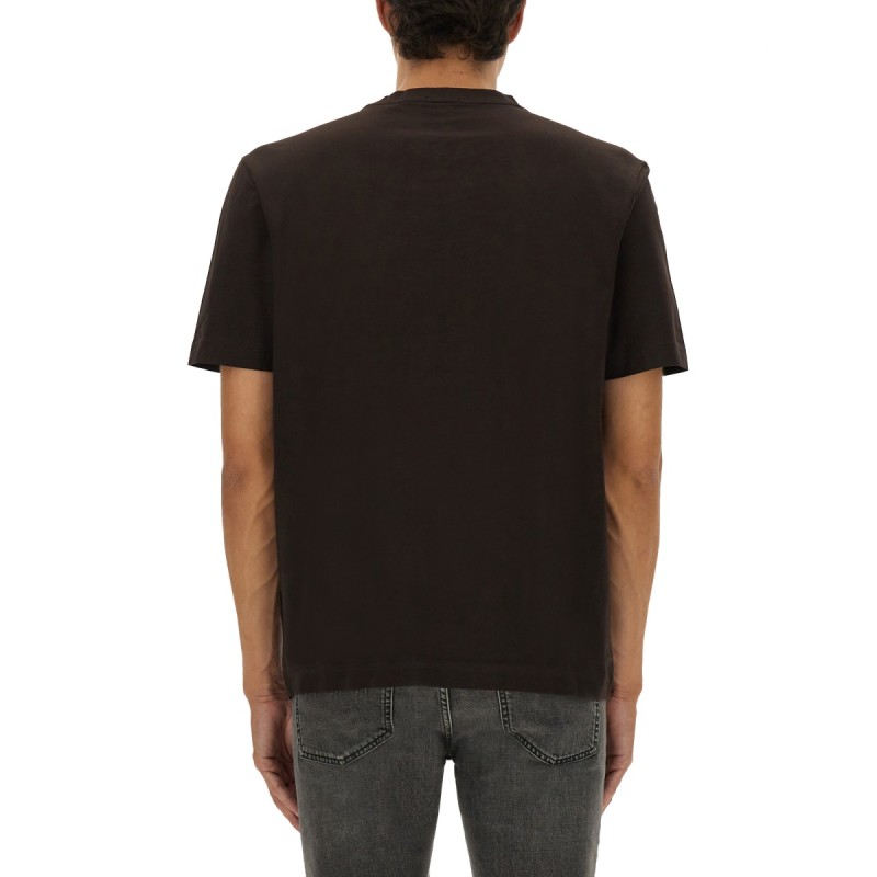 RELAXED FIT T-SHIRT