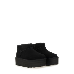 CLASSIC ULTRA MINI BOOT WITH PLATFORM