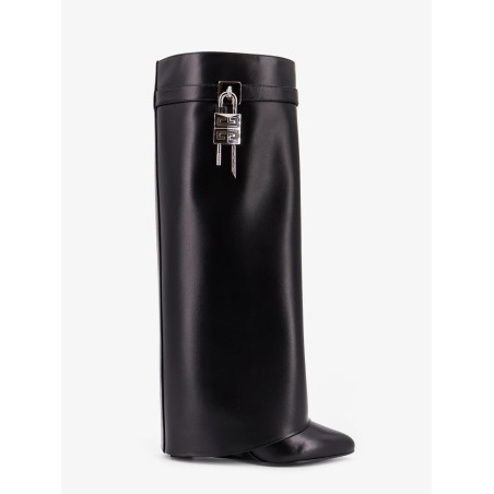 Shark Lock leather boots