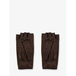 Leather gloves