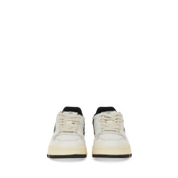 SNEAKER CLC