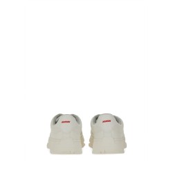 SNEAKER WITH ZIGZAG DETAIL