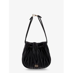 Matelassé leather bucket bag