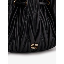 Matelassé leather bucket bag