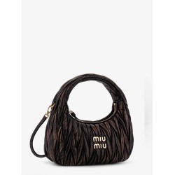 Wander matelassé leather shoulder bag
