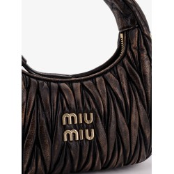 Wander matelassé leather shoulder bag