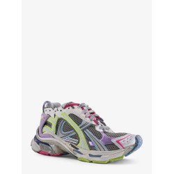 Runner low-top mesh sneakers