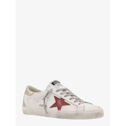 Leather sneakers with back laminated patch