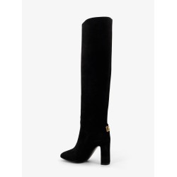 Suede boots