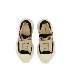 "JUMBOLACE ABSTRACT LOW SNEAKS" SNEAKER