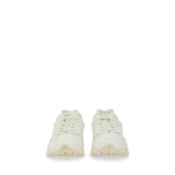 "2002R PROTECTION PACK" SNEAKER
