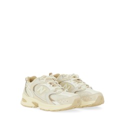 SNEAKER "U530"