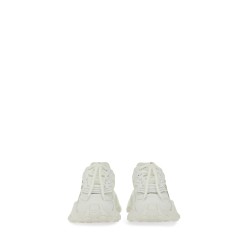 SNEAKER WITH LOGO