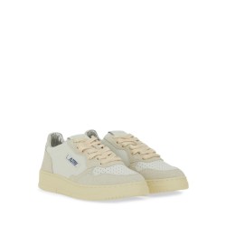 "MEDALIST LOW" SNEAKER