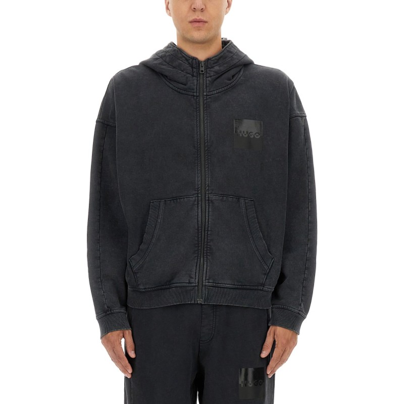 ZIPPER HOODIE