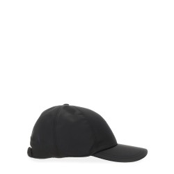 HAT WITH VISOR AND LOGO