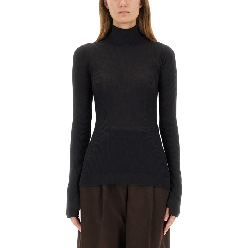 TURTLENECK TOP
