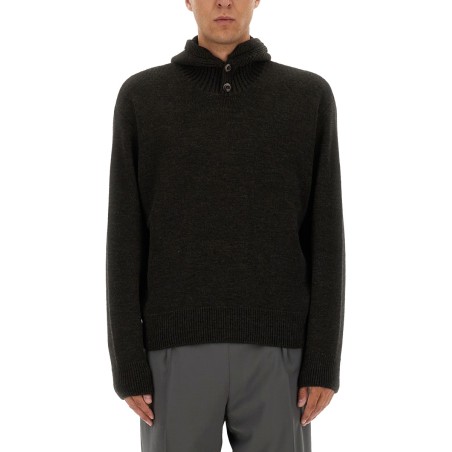 HOODED SWEATER