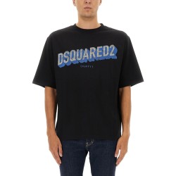 T-SHIRT WITH LOGO