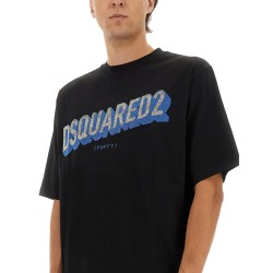 T-SHIRT WITH LOGO