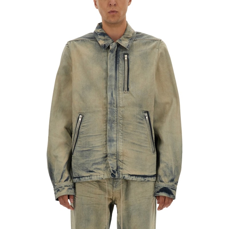 JACKET WITH CONCEALED ZIPPER