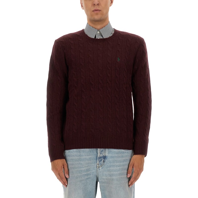 WOOL AND CASHMERE CABLE KNIT SWEATER